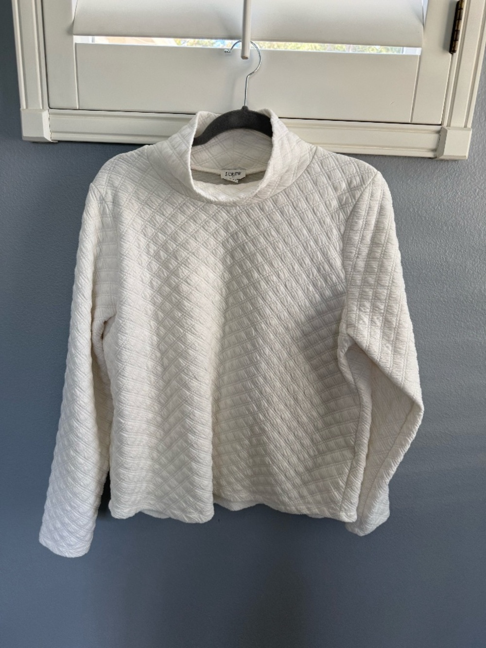 J. Crew Women's Quilted Mock-neck Pullover Size L (cream color)